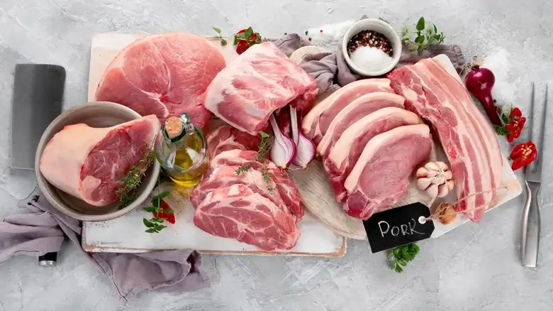 Pork Chops Vs. Pork Loin: Is There A Nutritional Difference?