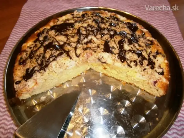 Tarta de manzana con migas de un huevo (receta con foto)