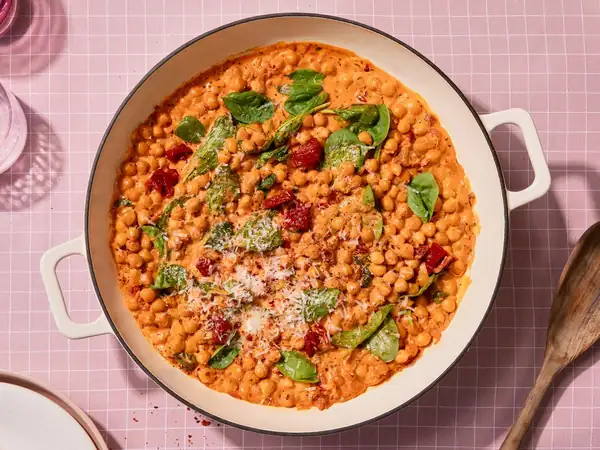 Creamy 15-minute chickpea stir-fry (Marry Me Chickpeas)
