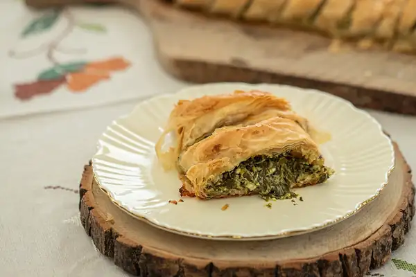 Spanakopita Phyllo Braid (Makes 2)