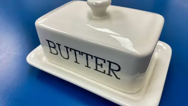 Should You Store Butter In A Dish?