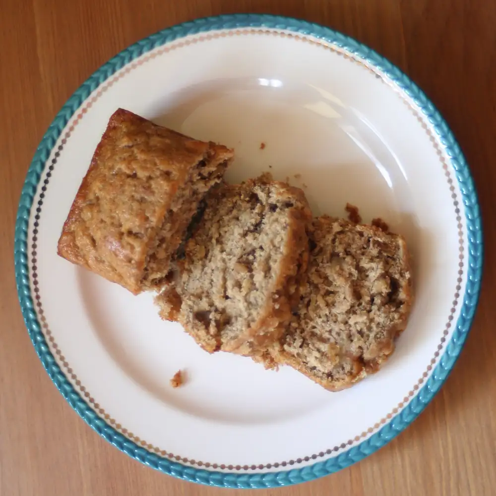 Light banana bread, the banana cake that isn't too sweet