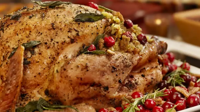 What's In Poultry Seasoning?