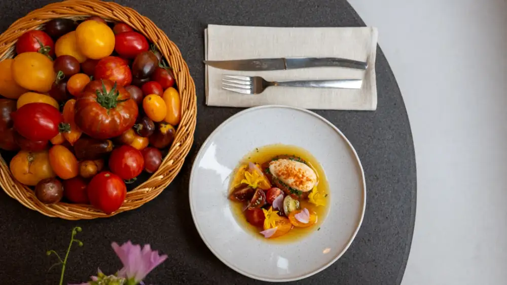 From farm to restaurant: Tanguy Hanoun and Raphaëlle Bathellier's project in Paris