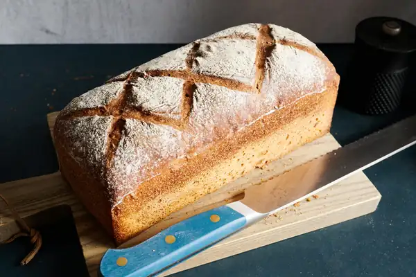 Light Deli Rye Bread