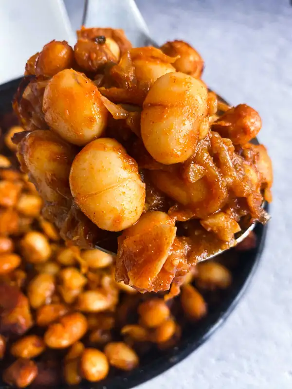 Macedonian Baked Beans (Tavče Gravče)