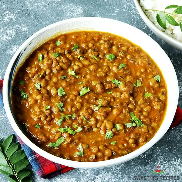 Green Moong Dal Recipe (Green Gram Curry)
