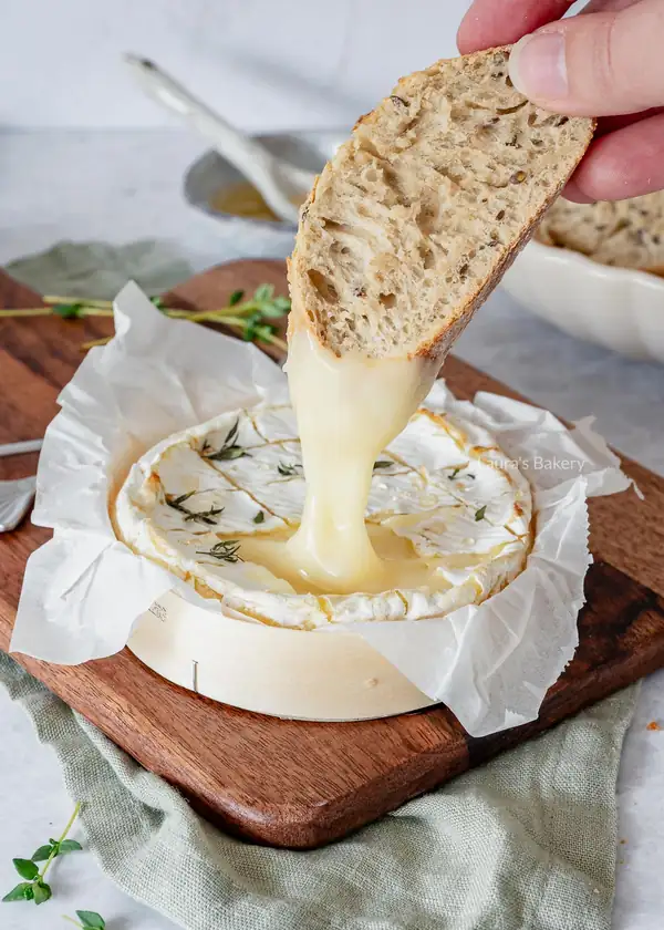 Baked Camembert recipe