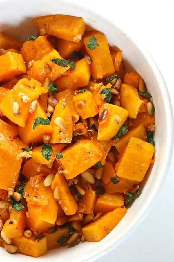 ¡Descubre por qué todo el mundo está preparando esta calabaza asada ahora mismo!