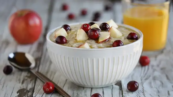The Vegan Milk Alternative You Need For The Best Creamy Oatmeal