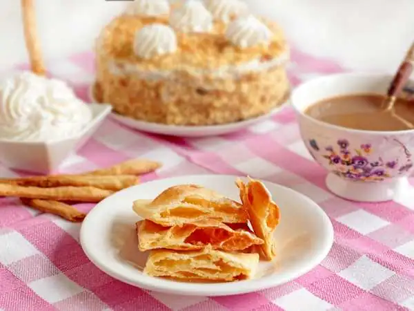 Quick homemade puff pastry