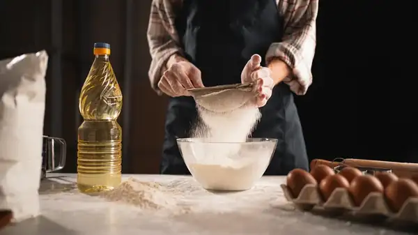 Is Sifting Your Flour Really That Important?