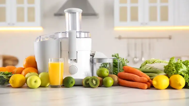 13 Mistakes You're Probably Making With Homemade Juice