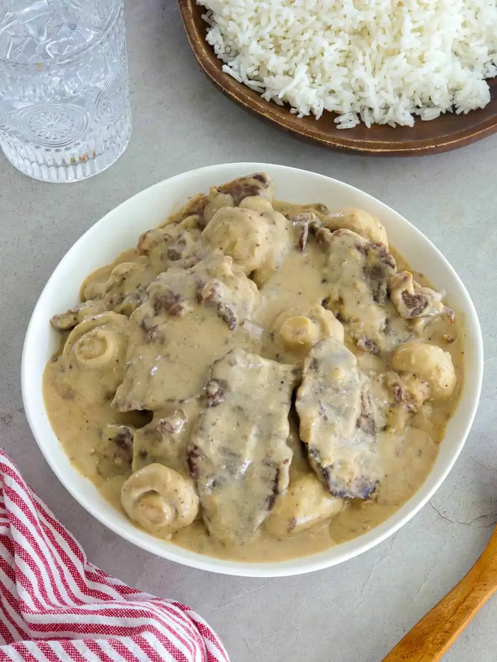 Beef in Creamy Mushroom Sauce