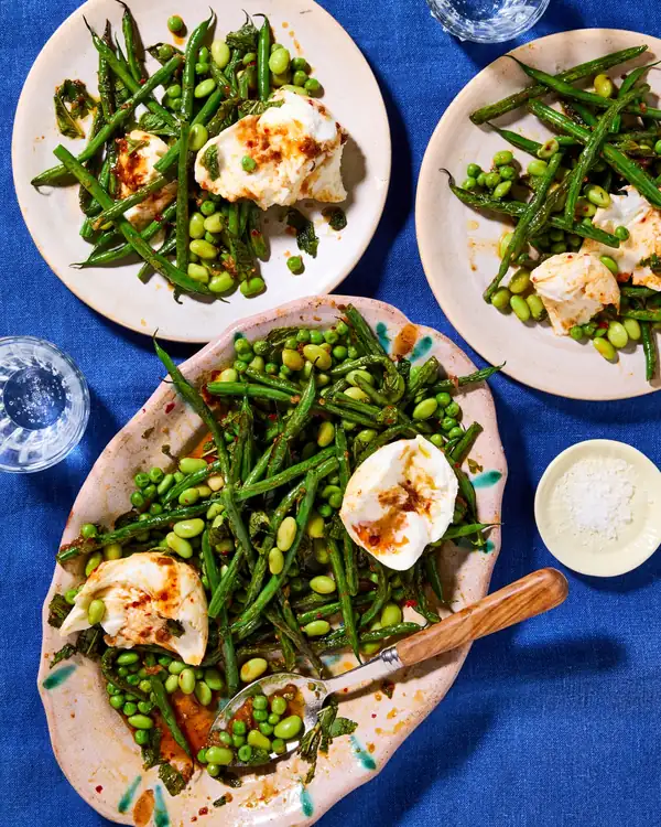 Meera Sodha’s recipe for spicy mozzarella, green bean and edamame salad