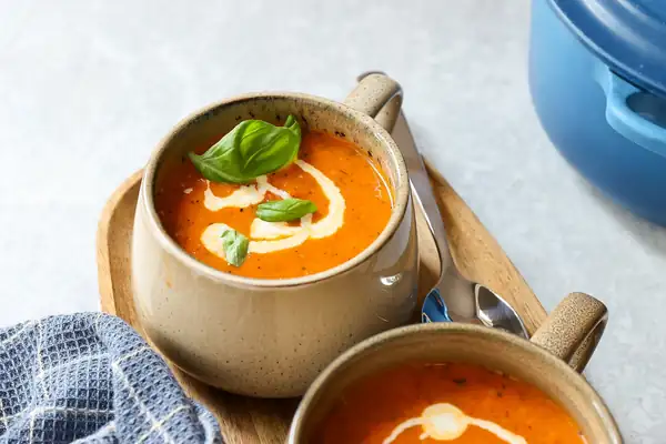 Roasted tomato and bell pepper soup