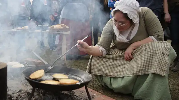 George Washington's Favorite Food Is One Of The Most Simple Cakes To Make