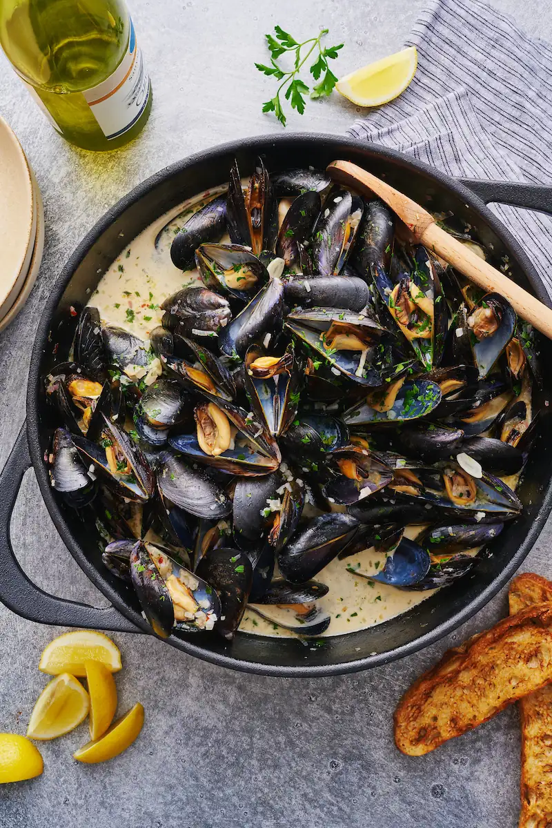 Mussels Recipe with The BEST White Wine Broth (EASY)