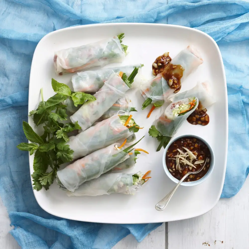 Cómo hacer rollitos de papel de arroz vietnamitas