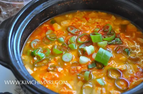 Spicy Soft Tofu Stew (순두부찌게 Sundubu Jjigae)