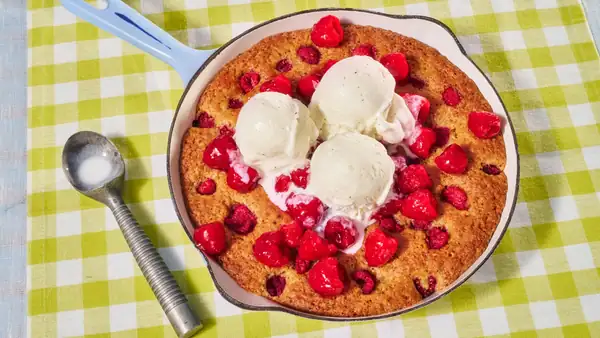 Raspberry–Brown Butter Skillet Cake