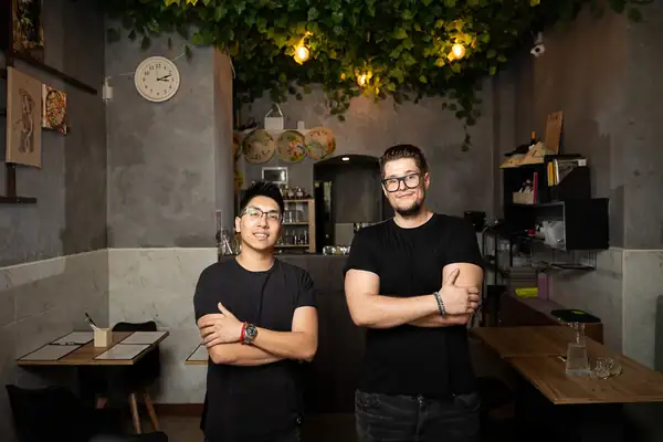 “Business wouldn’t work well if we didn’t fight” – situation report from ZEN Eatery with Szelei Pisti and Luu Trong Vinh