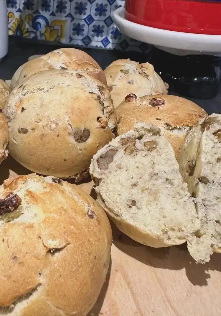 Walnut and olive bites!