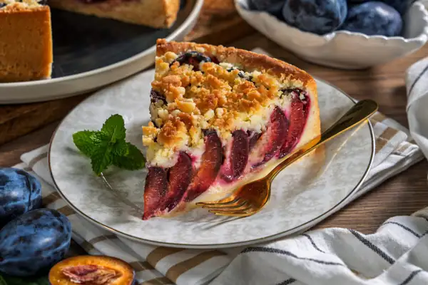 German plum cake, tender recipe with 1 kg of fruit
