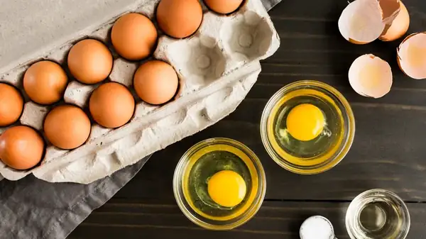 Ina Garten Only Uses One Type Of Egg When Baking