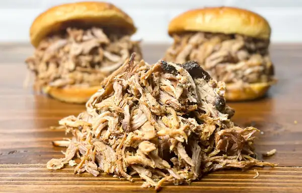 How to Smoke Pulled Pork in an Electric Smoker