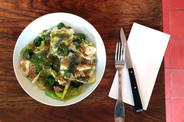 Caesar salad recipe with snails and gin and tonic
