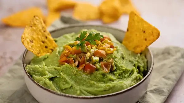 The Bright, Juicy Twist That Takes Guacamole To The Next Level