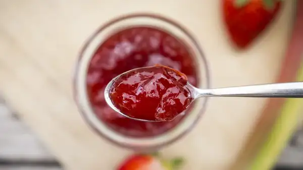 This 3-Ingredient Strawberry Jam Is So Simple You Don't Even Need Pectin