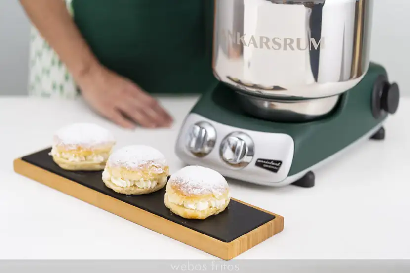 Mascarpone buns made with the Ankarsum mixer