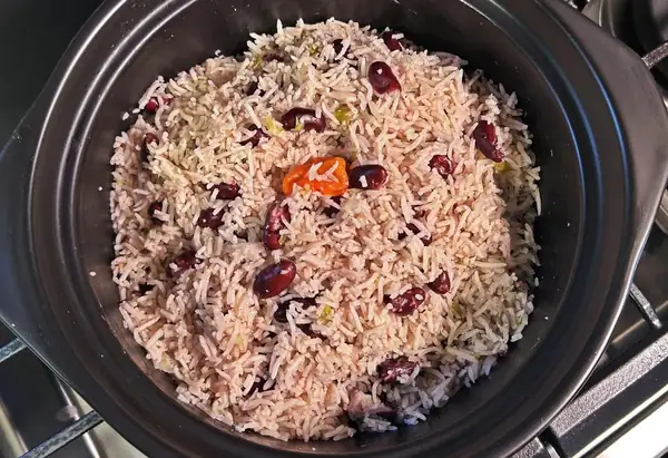 Easy Jamaican Rice and Peas in 25 Minutes