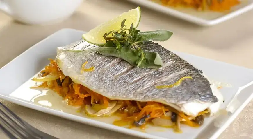 Dorado fillet in champagne sauce