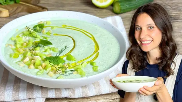 Cucumber and yogurt cream