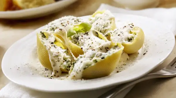 The Common Mistake Most People Make With Stuffed Pasta Shells