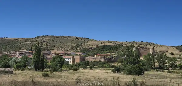 Palazuelos: a walled town in the Alcarria region