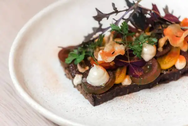 Smørrebrød Recipe: Tomatoes with Capers and Tarragon