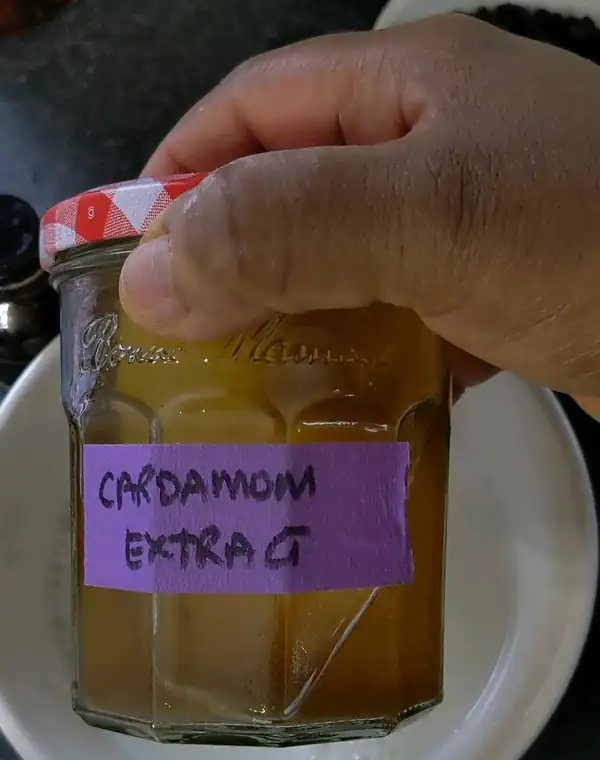 Homemade Cardamom Extract and more