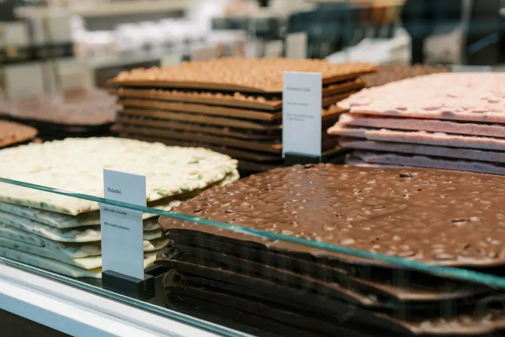 El elegante chocolatero suizo Läderach trae el 'FrischSchoggi' al estado de Washington