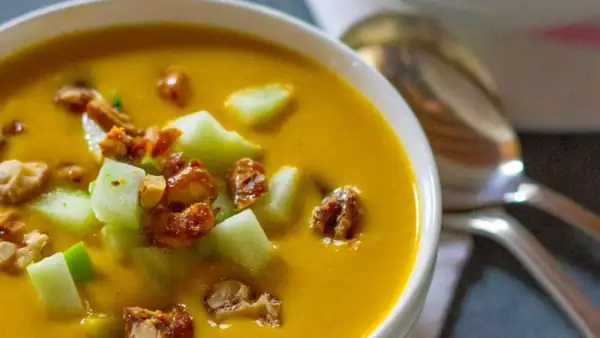 For an autumn craving, a pumpkin and apple soup