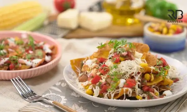 Easy Easy Nachos with Salsa बेसन चीले से चीज़ नाचोस बनाएं घर पर Besan Cheela Nachos Recipe