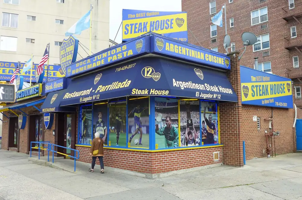 A Fair-Priced Steakhouse Aimed at Soccer Fans