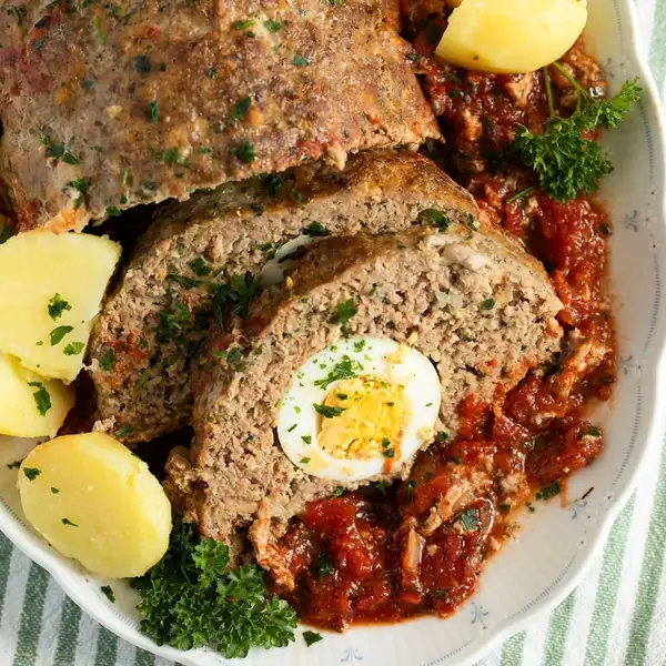 Easy Meatloaf with Eggs
