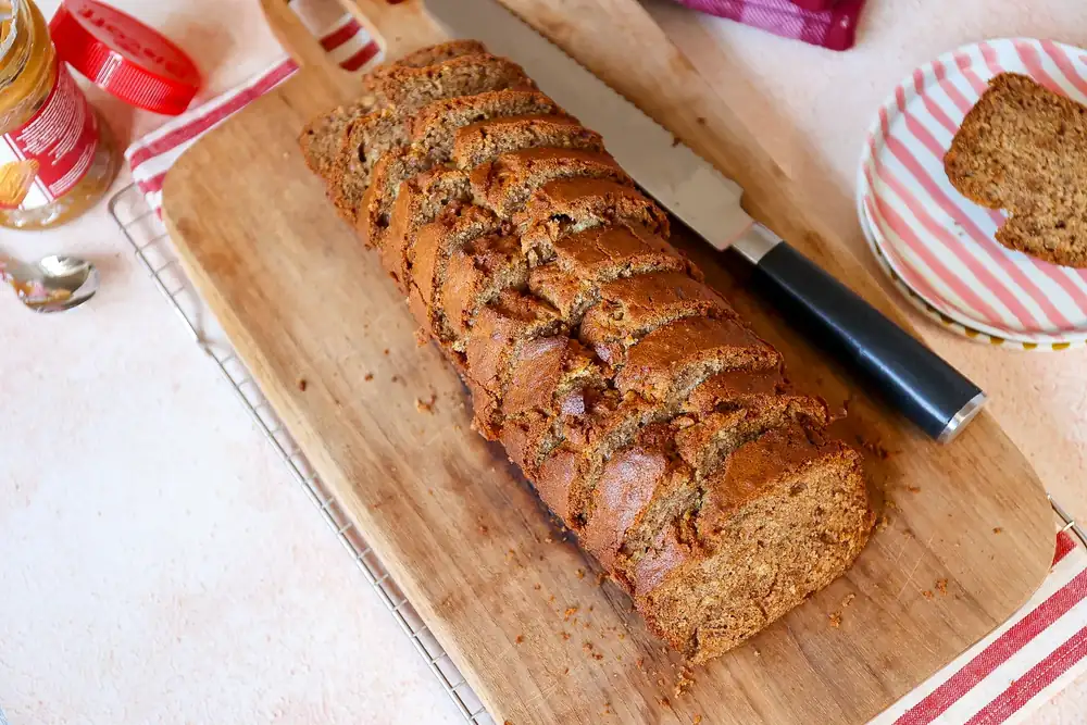 Banana bread with speculoos