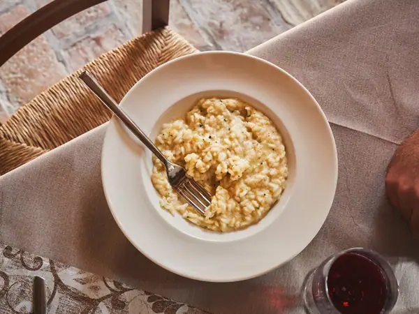 Risotto de anguila al estilo Emilia-Romaña