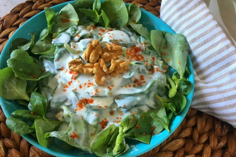 An Innocent Appetizer: Purslane Salad with Yogurt