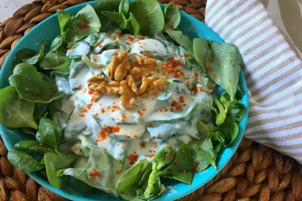 An Innocent Appetizer: Purslane Salad with Yogurt